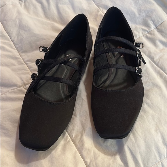 Zara 3 Strap Ballet Flat - Picture 2 of 4